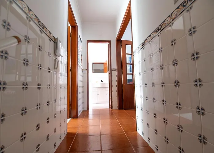 Villa Bayview A Sua Casa à Beira Mar - 20 Mt Da E Da Famosa Bola Nivea Nazaré