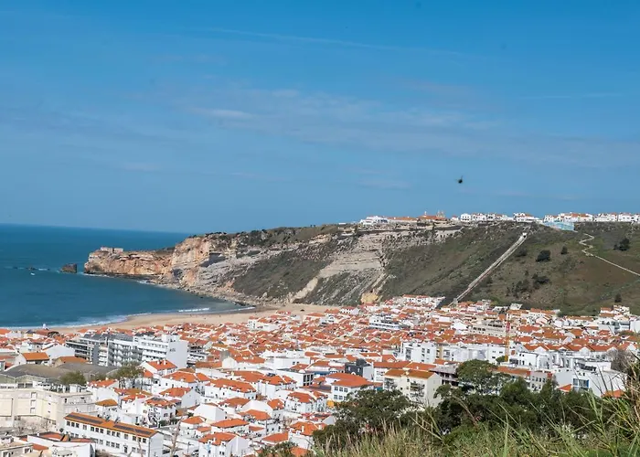 Bayview A Sua Casa à Beira Mar - 20 Mt Da E Da Famosa Bola Nivea * Nazaré
