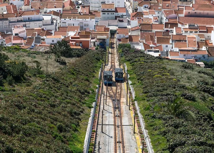 Bayview A Sua Casa à Beira Mar - 20 Mt Da E Da Famosa Bola Nivea Villa